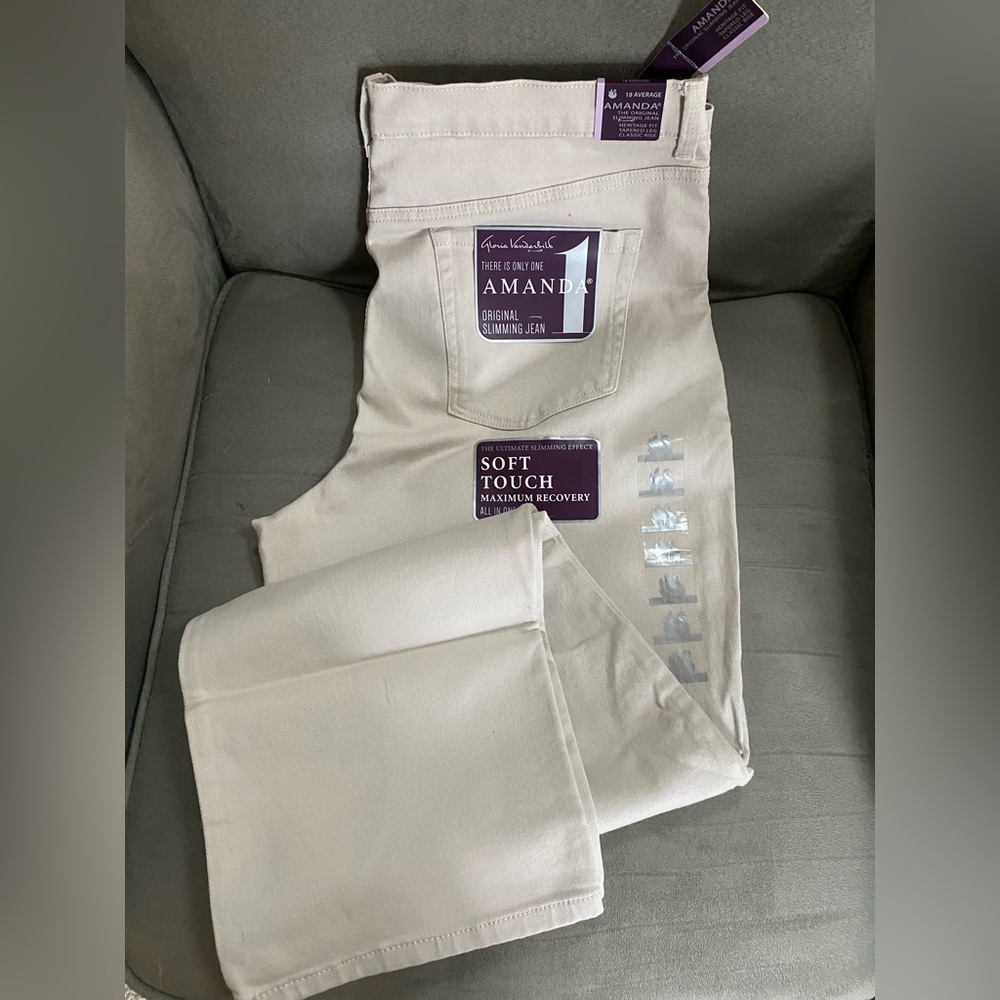 Gloria Vanderbilt Amanda Original Slimming Jeans